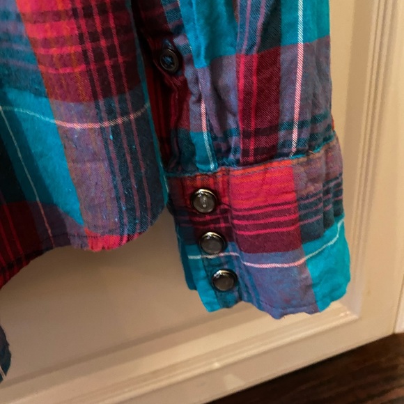 Western button down shirt in blue and pink, Mens Medium - Picture 3 of 6